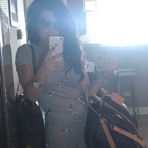 Meet your Posher, Lea